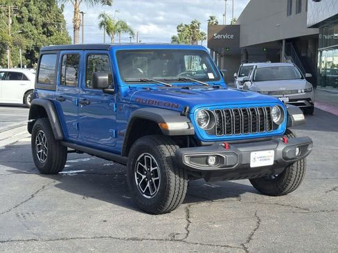 Used 2024 Jeep Wrangler Rubicon image 8