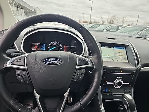 Used 2018 Ford Edge Sport w/ Equipment Group 401A image 9