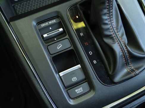 Used 2025 Honda CR-V Sport-L image 28