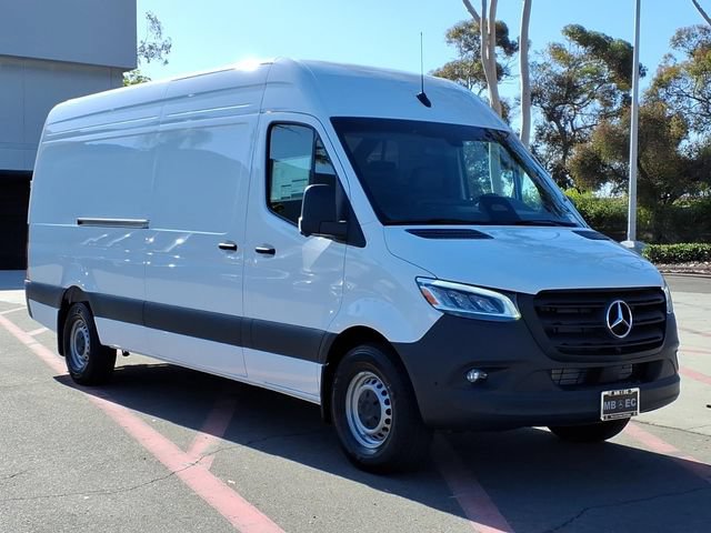 New 2026 Mercedes-Benz Sprinter 2500 image 18