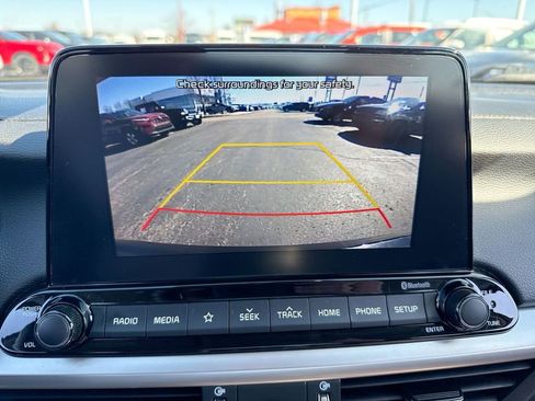 Used 2021 Kia Forte LXS image 17