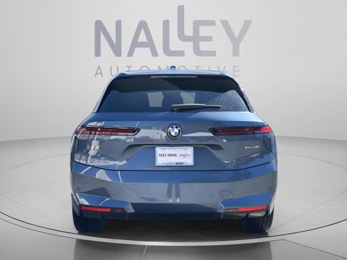 Used 2026 BMW iX xDrive45 AWD/4WD image 4