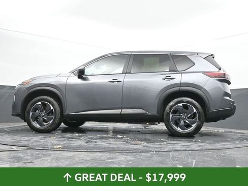 Used 2024 Nissan Rogue SV image 48