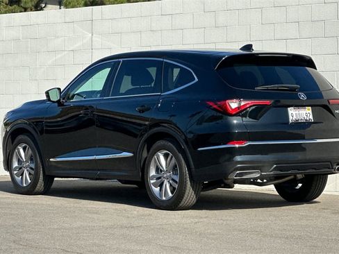 Certified 2024 Acura MDX FWD image 3