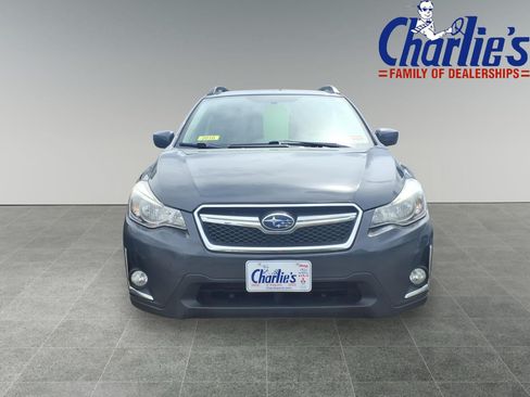 Used 2016 Subaru Crosstrek 2.0i Premium AWD/4WD image 2