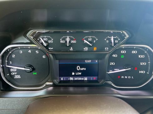 Used 2021 GMC Sierra 1500 SLT AWD/4WD image 23