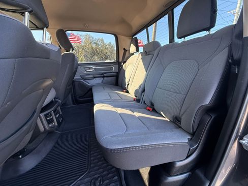 Used 2020 RAM 1500 Big Horn AWD/4WD image 13