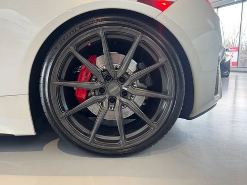 Used 2020 Acura NSX image 17