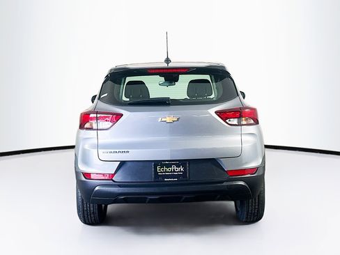 Used 2024 Chevrolet TrailBlazer LS image 7