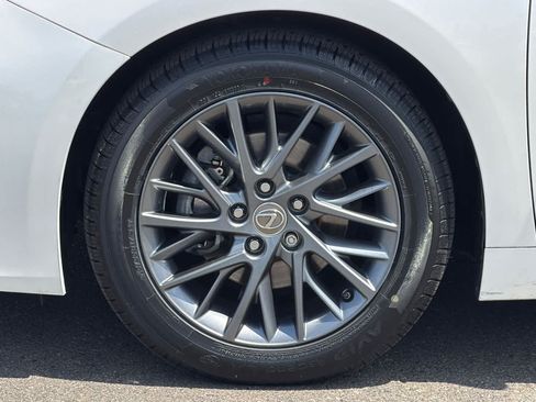 Used 2018 Lexus ES 350 w/ Premier Package FWD image 30