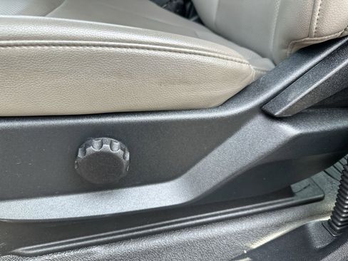 Used 2020 Ford F550 XL image 12