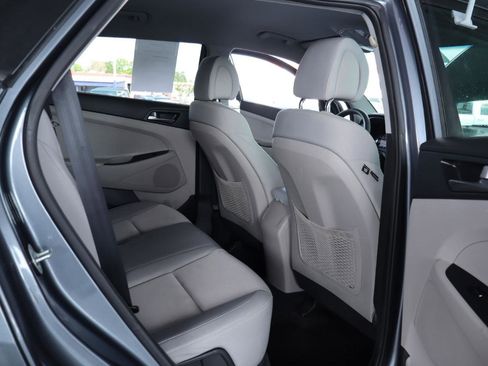 Used 2018 Hyundai Tucson SEL image 32