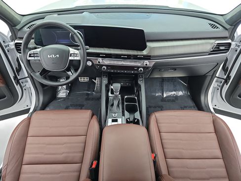 Used 2025 Kia Telluride SX Prestige AWD/4WD image 9