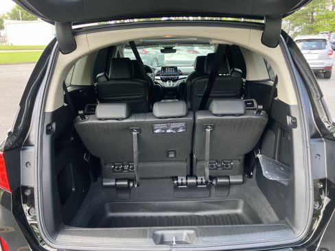 Certified 2026 Honda Odyssey EX-L image 35