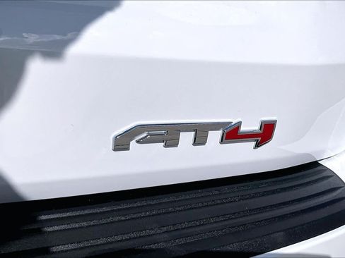 Used 2026 GMC Yukon XL AT4 Ultimate AWD/4WD image 10