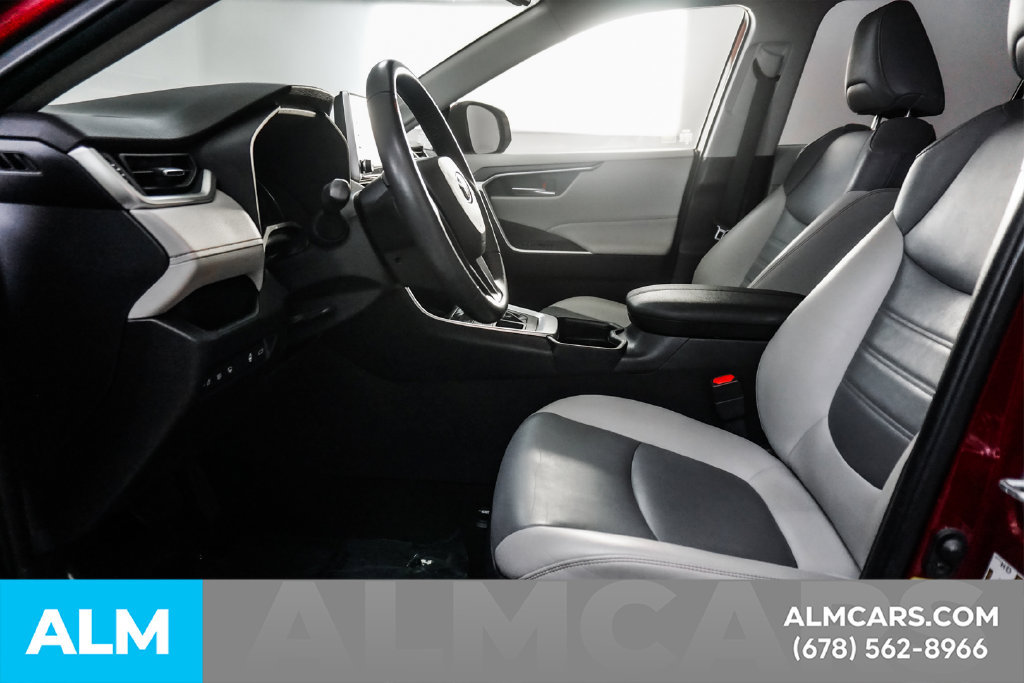 Used 2019 Toyota RAV4 XLE Premium w/ Advanced Technology Package AWD/4WD image 10