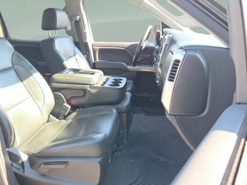 Used 2018 Chevrolet Silverado 1500 LT w/ All Star Edition image 22