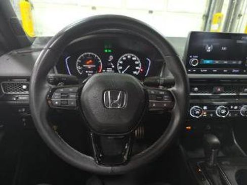 Used 2023 Honda Civic Sport image 12
