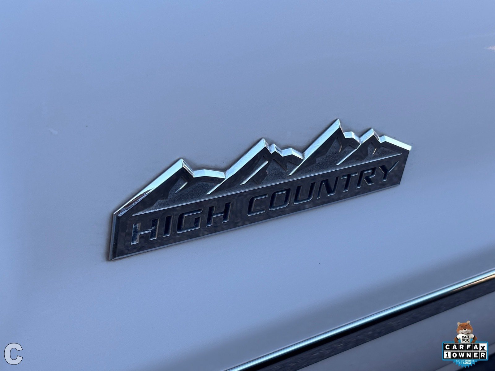 Used 2019 Chevrolet Silverado 2500 High Country w/ Duramax Plus Package AWD/4WD image 14