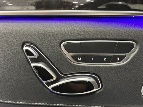 Used 2019 Mercedes-Benz S 560 Sedan image 47