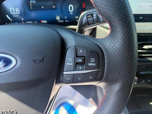 Used 2024 Ford Escape ST-Line Elite w/ Premium Technology Package AWD/4WD image 33