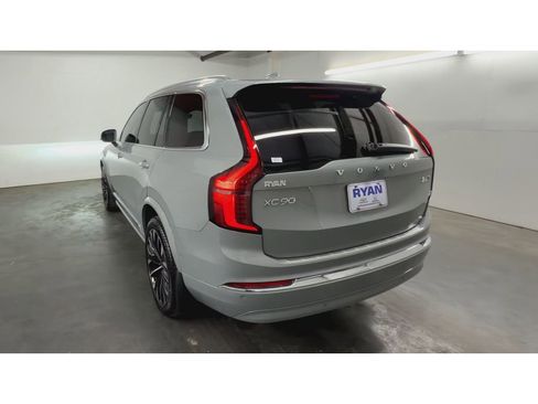Used 2025 Volvo XC90 B6 Plus w/ Protection Package Premier image 7