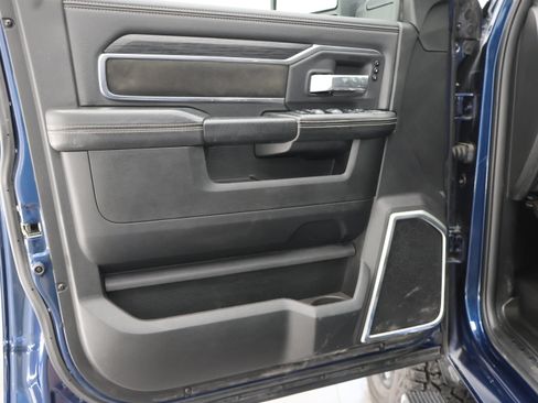 Used 2024 RAM 3500 Laramie w/ Night Edition AWD/4WD image 46