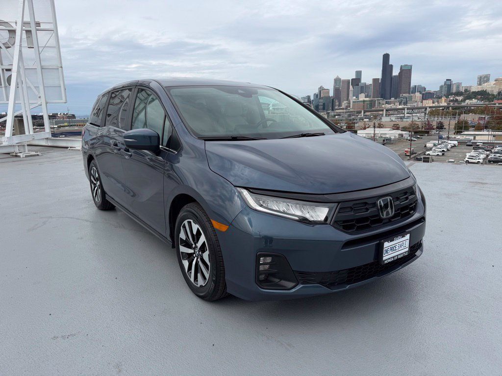 Used 2025 Honda Odyssey EX-L 360° Tour