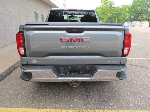 Used 2019 GMC Sierra 1500 SLE w/ SLE Value Package AWD/4WD image 8