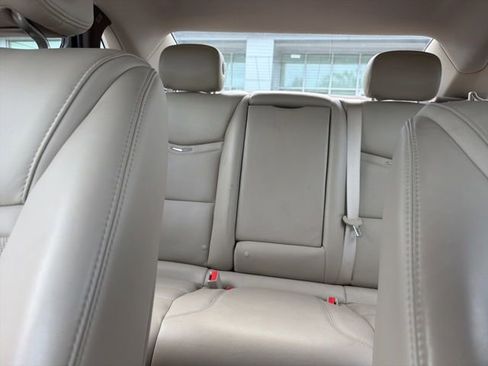 Used 2015 Cadillac XTS Luxury FWD image 15