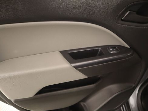 Used 2022 Chevrolet Colorado W/T w/ Custom Special Edition image 14