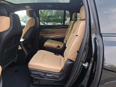 Certified 2025 Cadillac Escalade IQ Sport 2 w/ LPO, ONYX Package image 18