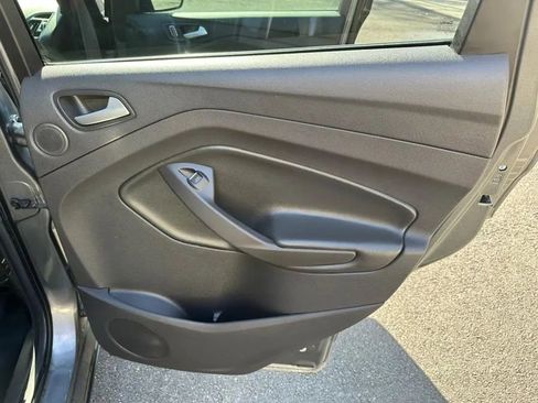 Used 2014 Ford Escape Titanium image 29