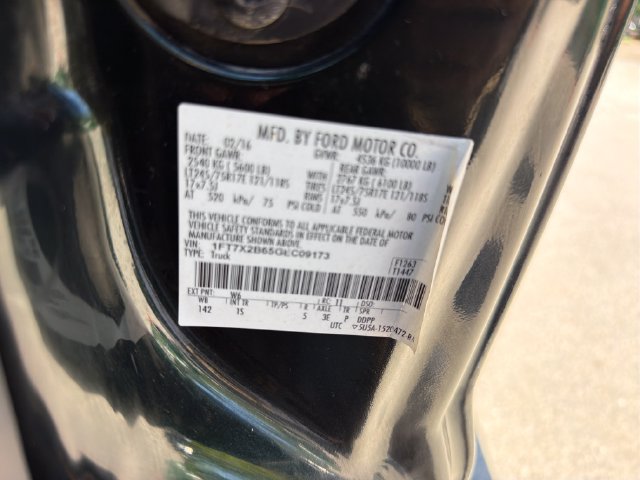 Used 2016 Ford F250 XL w/ XL Appearance Package AWD/4WD image 29