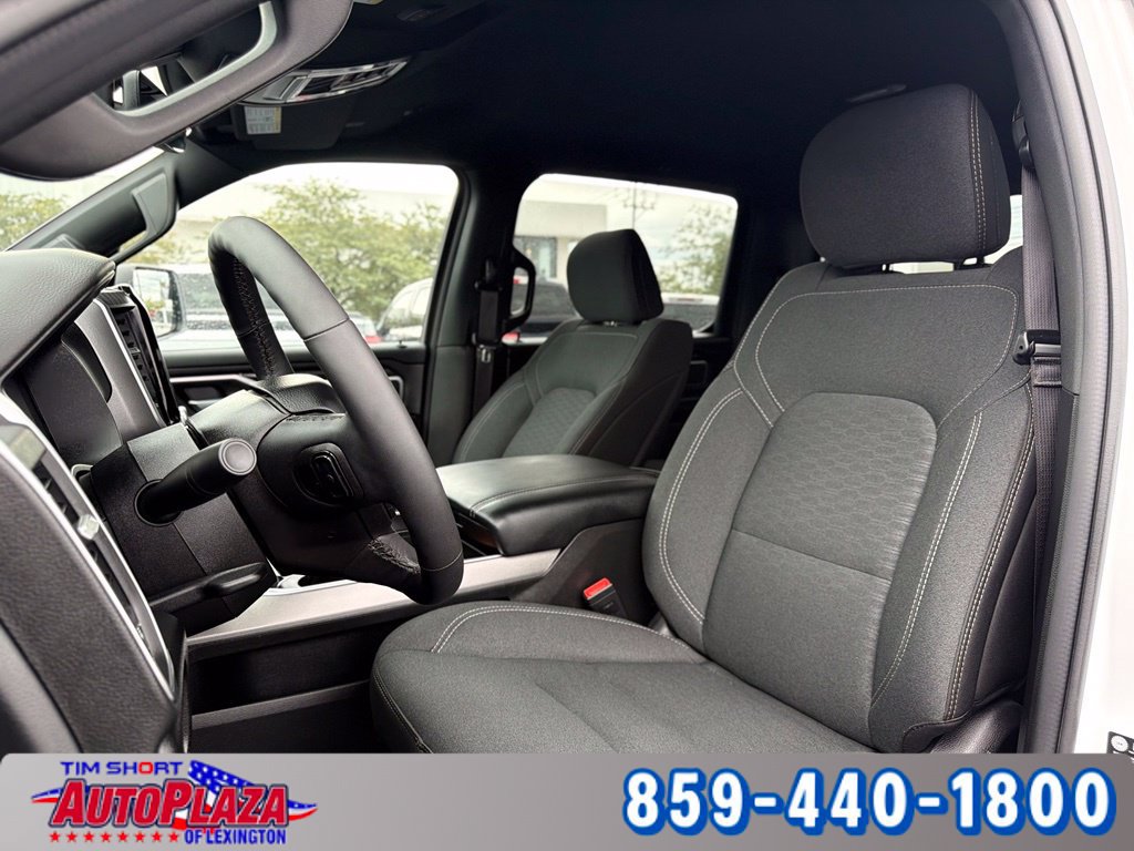 Used 2026 RAM 1500 Big Horn AWD/4WD image 32