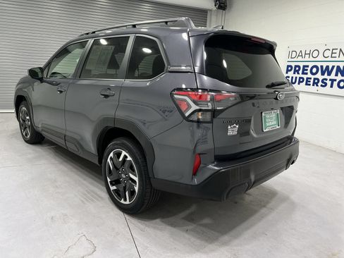 Certified 2025 Subaru Forester Premium AWD/4WD image 6
