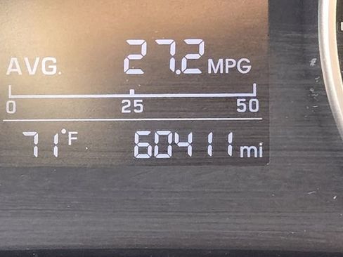 Used 2017 Hyundai Elantra SE image 21