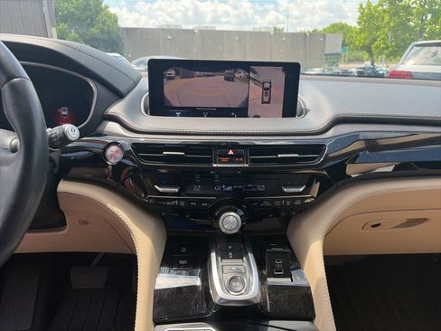 Certified 2024 Acura MDX SH-AWD w/ Advance Package image 12