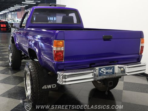 Used 1987 Toyota Pickup 4x4 Regular Cab image 7