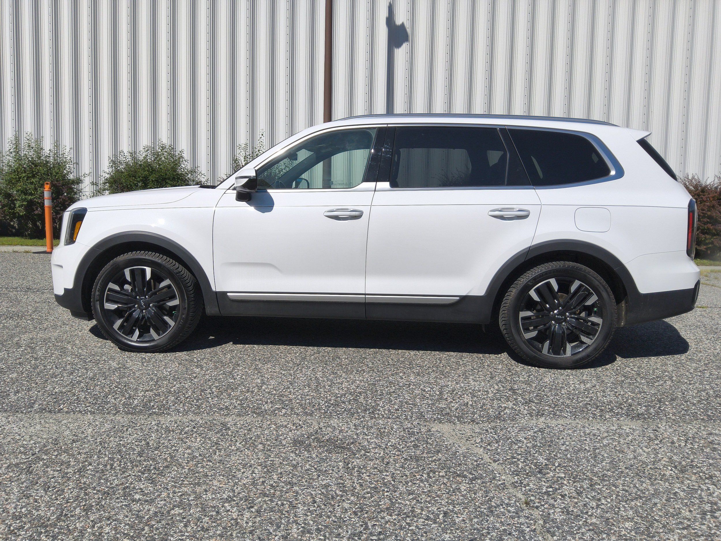 Used 2023 Kia Telluride SX Prestige AWD/4WD image 4