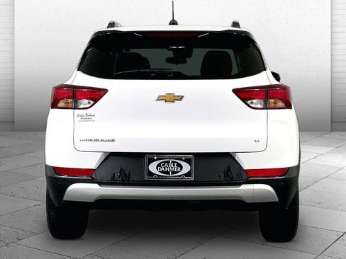 Used 2026 Chevrolet TrailBlazer LT w/ Driver Confidence Package image 3