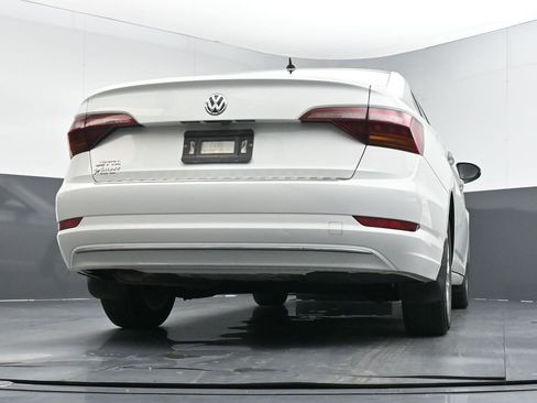 Used 2019 Volkswagen Jetta S image 23