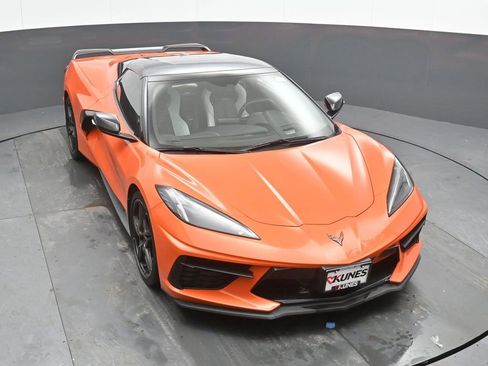 Used 2020 Chevrolet Corvette Stingray Premium Conv w/ 3LT image 36