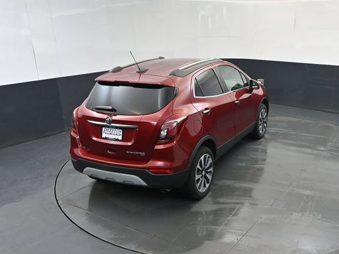 Used 2021 Buick Encore Preferred AWD/4WD image 32