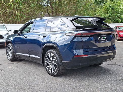 Used 2025 Jeep Wagoneer S Limited image 6