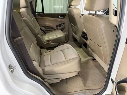 Used 2019 GMC Yukon SLT image 8