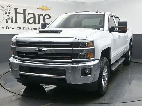 Used 2018 Chevrolet Silverado 3500 LT w/ LT Convenience Package AWD/4WD image 32