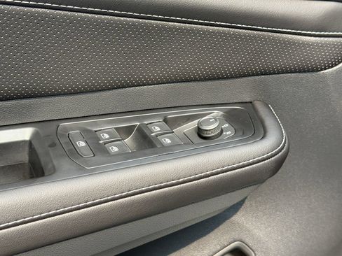 New 2026 Volkswagen Atlas Cross Sport SE AWD/4WD image 27