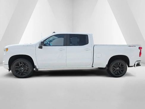 Used 2023 Chevrolet Silverado 1500 RST w/ Protection Package AWD/4WD image 8