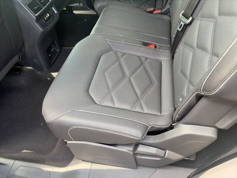 Used 2026 Volkswagen Atlas SE AWD/4WD image 27